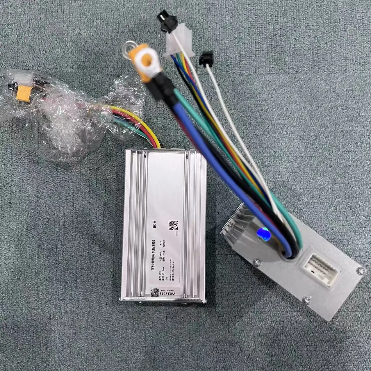 Good Quality 60V 5600W 6000W E - огляд і ціна 60V 5600W Dual Motor Electric Scooter